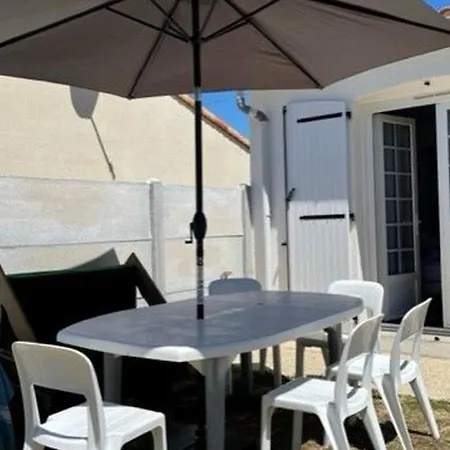 Maison Proche Avec Jardin, Pret Velos, Internet Et Espace Lingerie - Fr-1-426-545 בית נופש סנט-אילר-דה-רייה