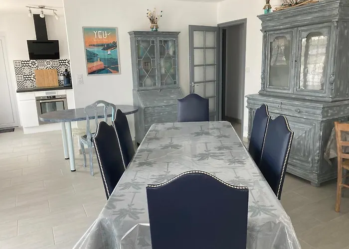 Maison Proche Avec Jardin, Pret Velos, Internet Et Espace Lingerie - Fr-1-426-545