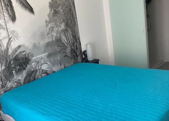 Maison Proche Avec Jardin, Pret Velos, Internet Et Espace Lingerie - Fr-1-426-545 펜션 *